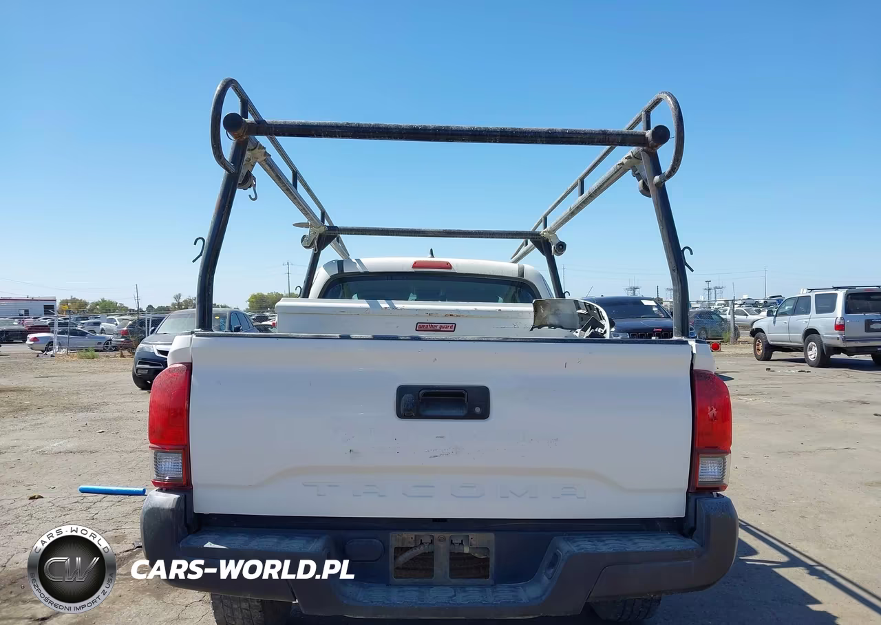 2018 Toyota Tacoma Sr VIN:5TFRX5GN1JX115233 - 16
