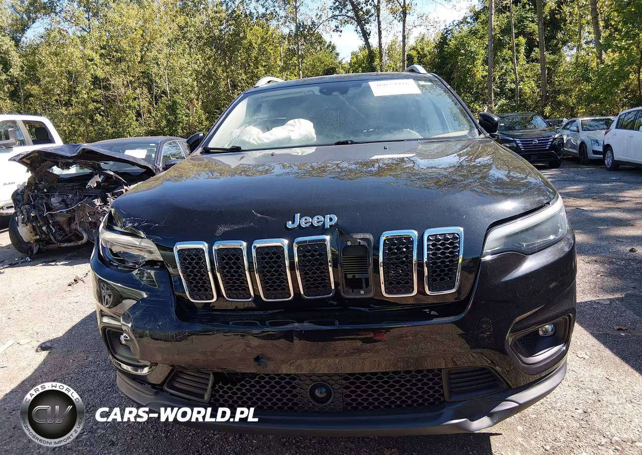 2021 Jeep Cherokee Latitude Lux 4X4 VIN:1C4PJMMX2MD185693 - 12