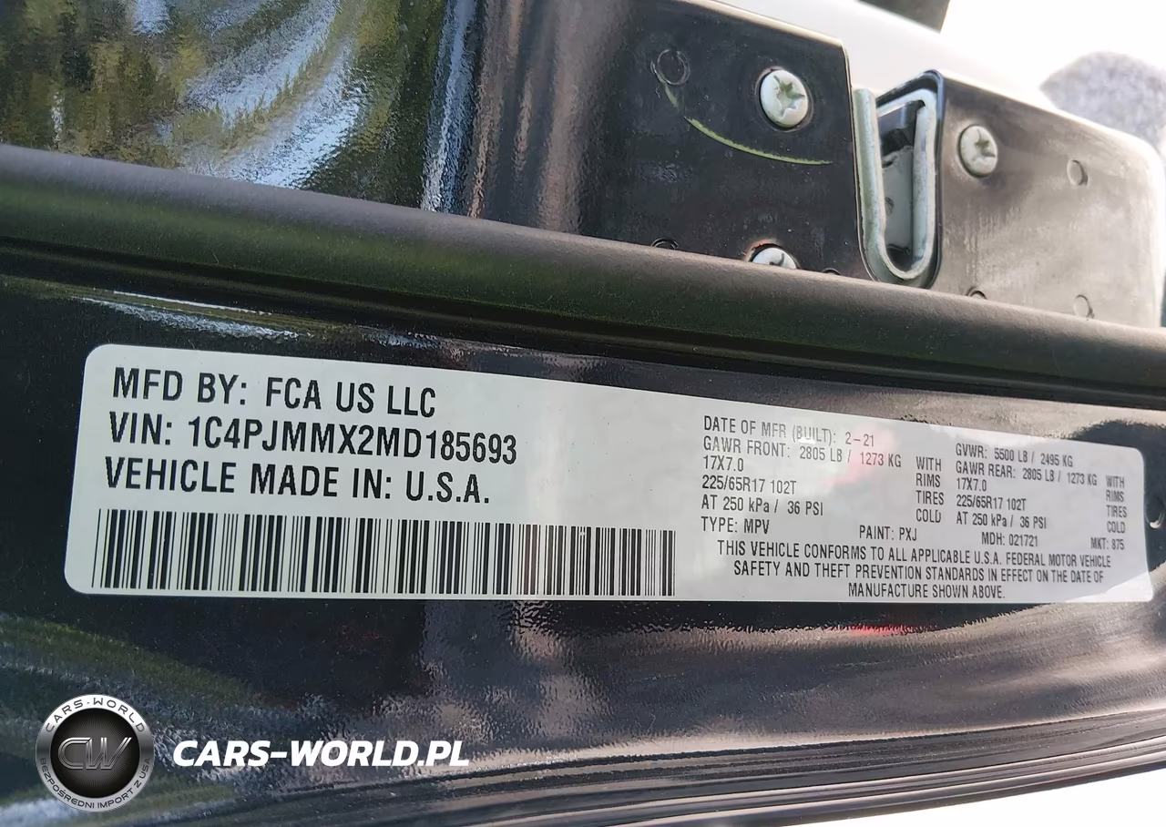 2021 Jeep Cherokee Latitude Lux 4X4 VIN:1C4PJMMX2MD185693 - 9