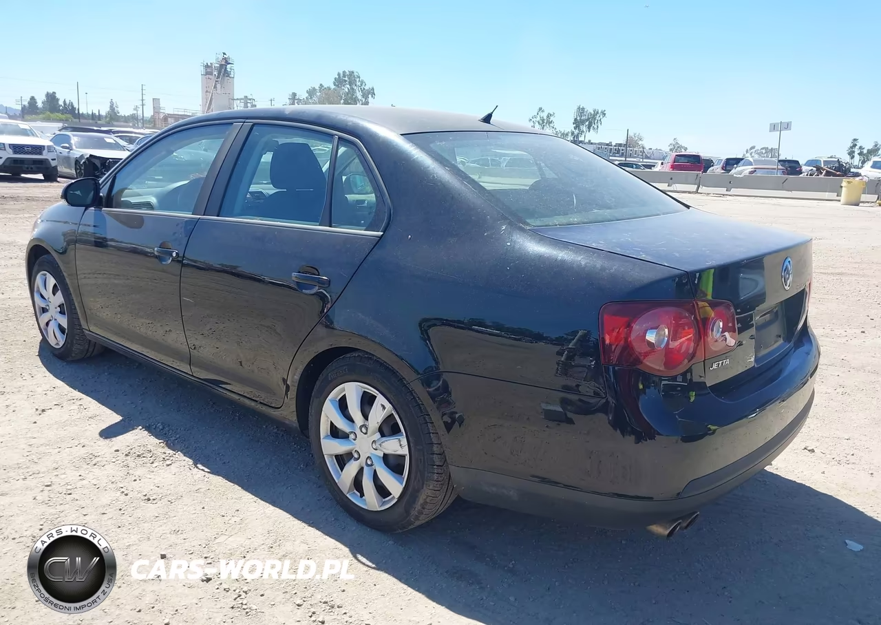 2010 Volkswagen Jetta S VIN:3VWJZ7AJ0AM003759 - 3