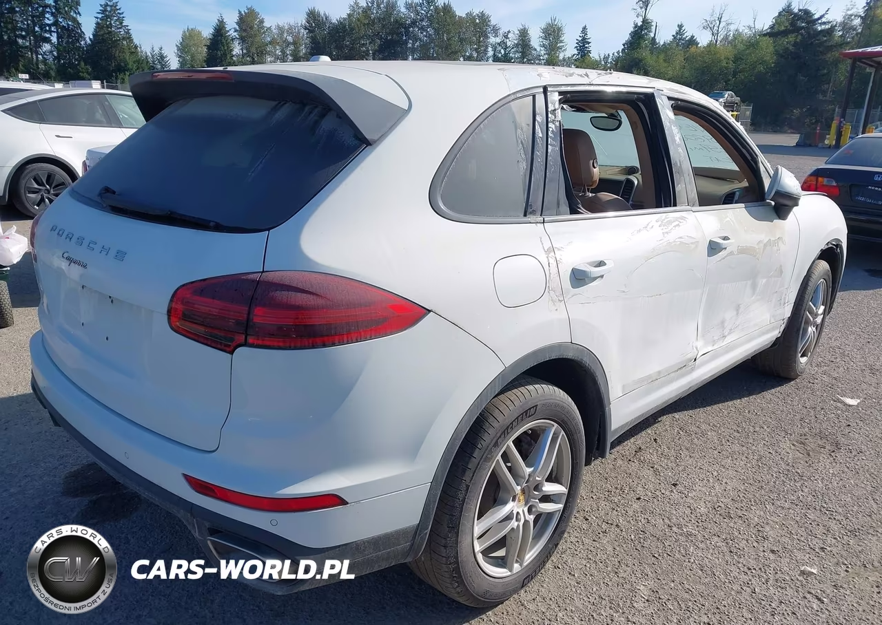 2016 Porsche Cayenne VIN:WP1AA2A23GLA09702 - 4