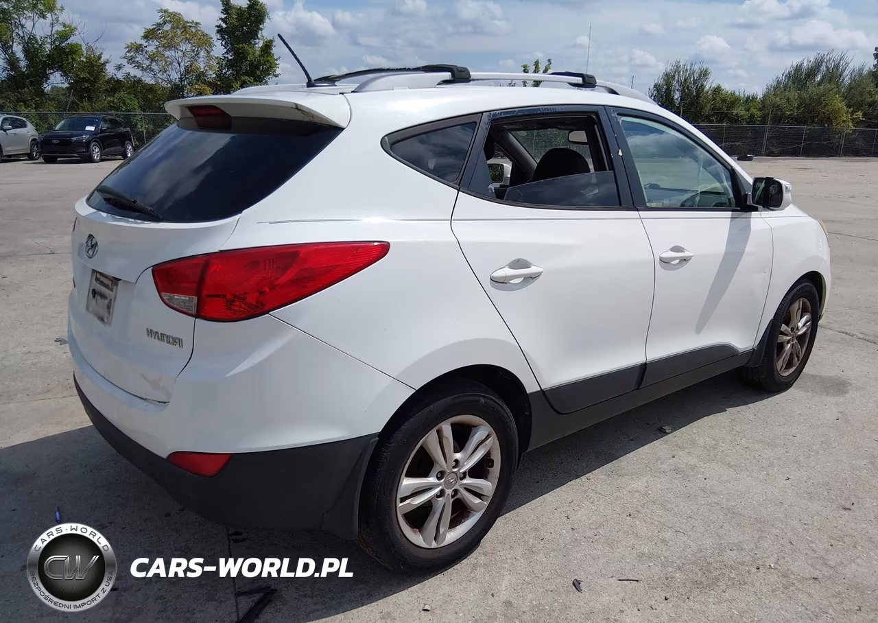 2013 Hyundai Tucson Gls VIN:KM8JU3AC0DU692046 - 4