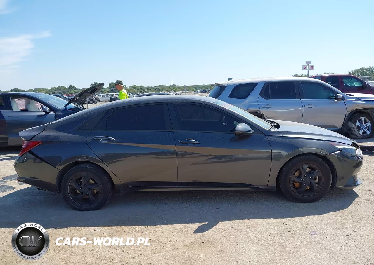 HYUNDAI ELANTRA SE VIN:5NPLL4AG4MH049458 - 13