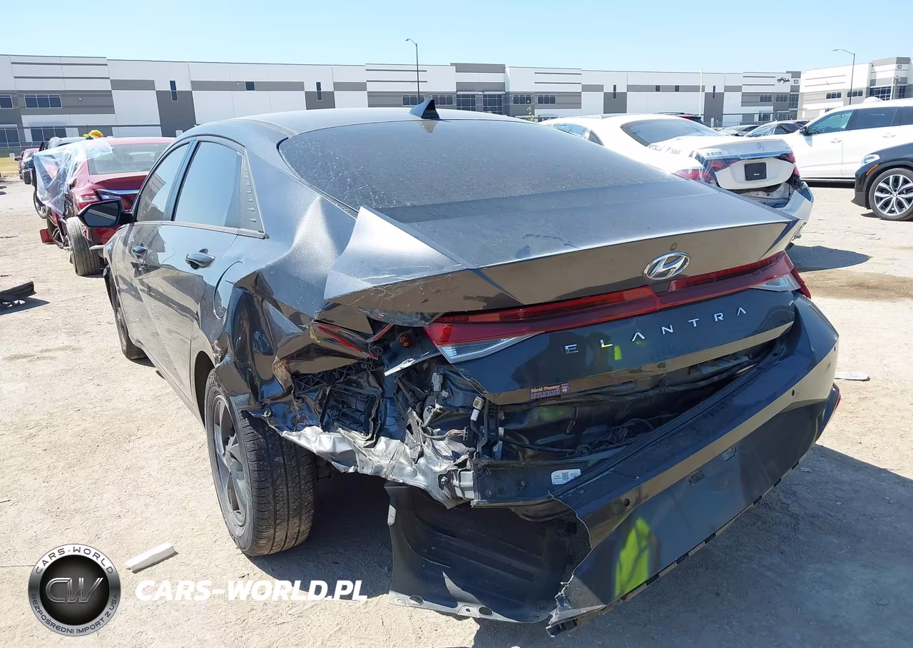 HYUNDAI ELANTRA SE VIN:5NPLL4AG4MH049458 - 3