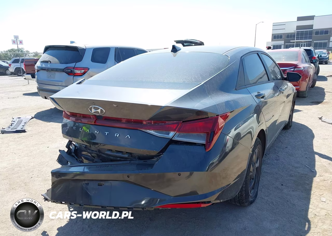 HYUNDAI ELANTRA SE VIN:5NPLL4AG4MH049458 - 4