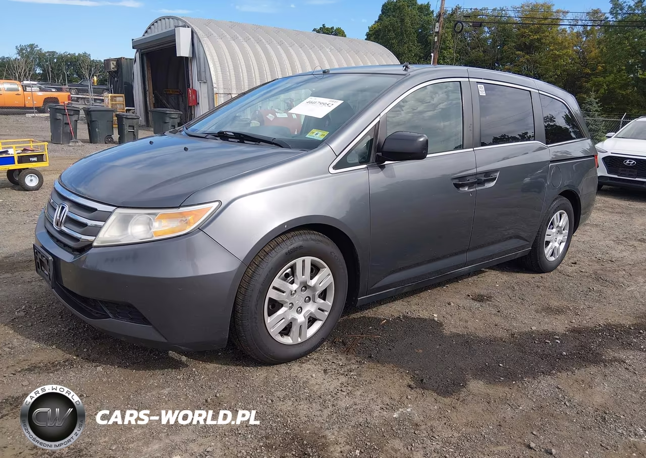 2013 Honda Odyssey Lx VIN:5FNRL5H28DB061895 - 2