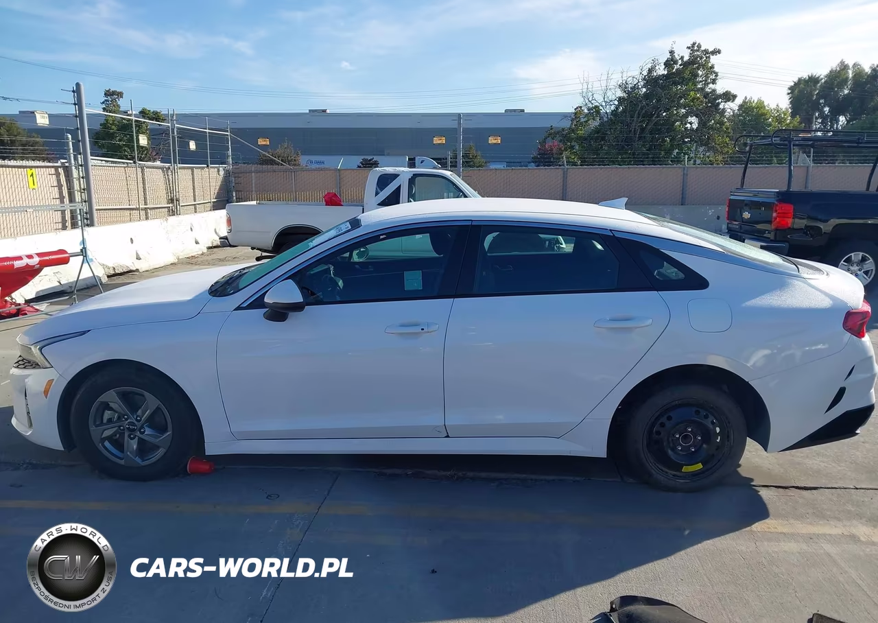 2022 Kia K5 Lxs VIN:5XXG14J24NG135538 - 13