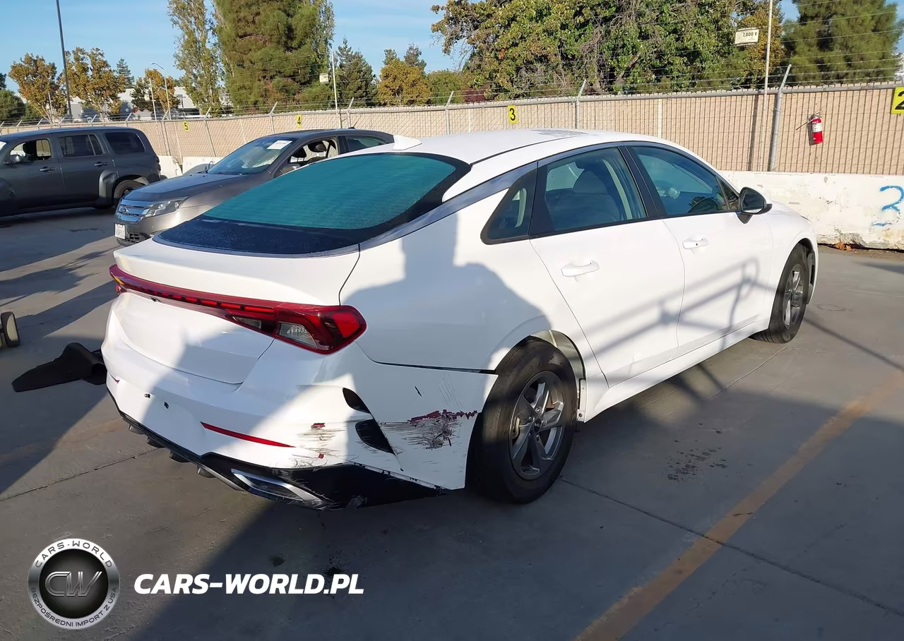 2022 Kia K5 Lxs VIN:5XXG14J24NG135538 - 4