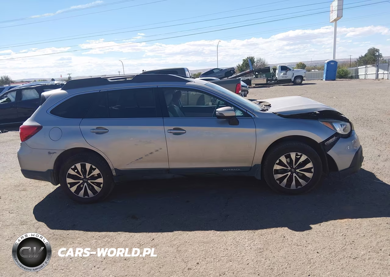 2017 Subaru Outback 3.6R Limited VIN:4S4BSENC2H3276818 - 13