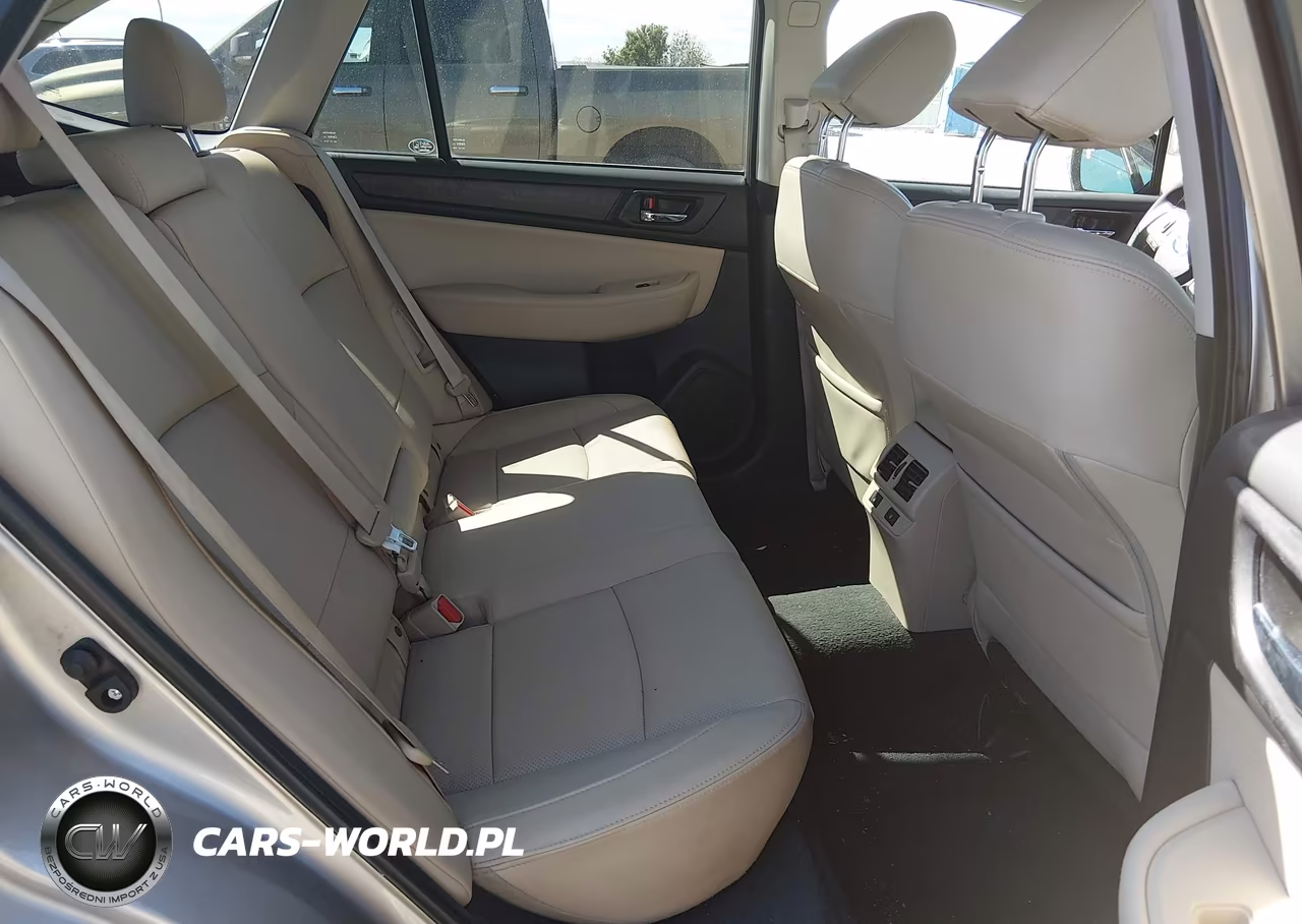 2017 Subaru Outback 3.6R Limited VIN:4S4BSENC2H3276818 - 8
