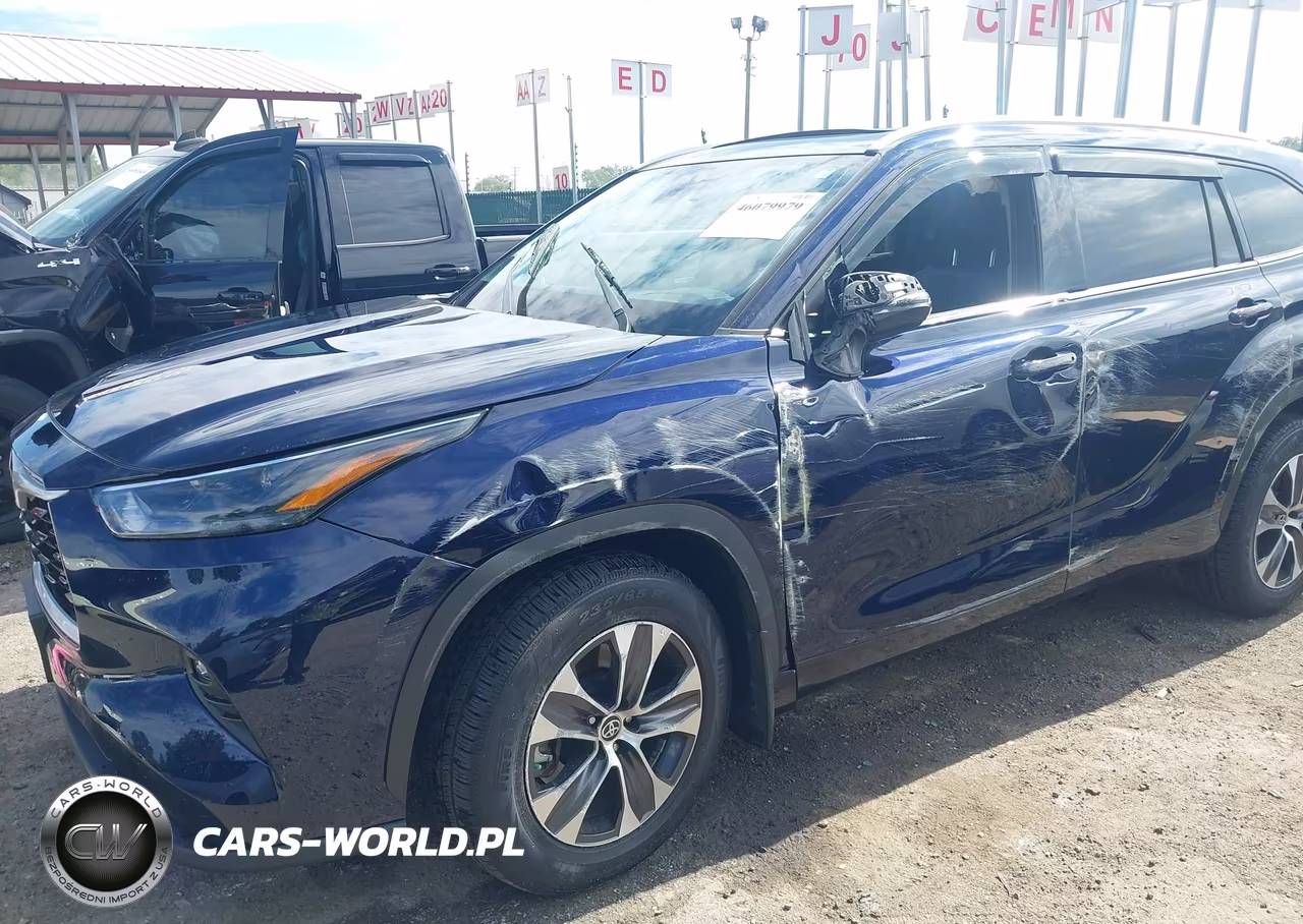 2022 Toyota Highlander Xle VIN:5TDGZRBH0NS579300 - 6