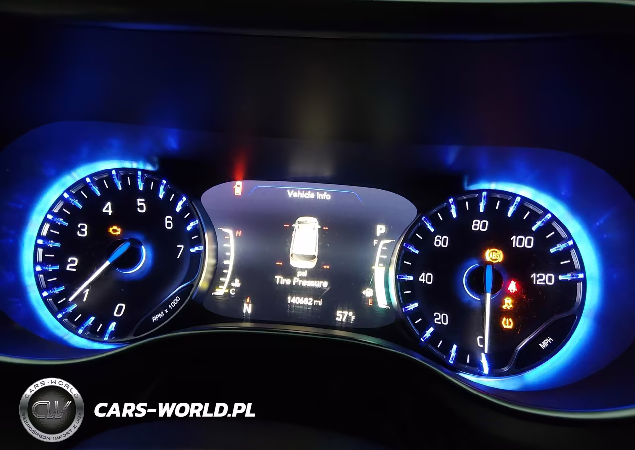 2019 Chrysler Pacifica Limited VIN:2C4RC1GG9KR550250 - 7