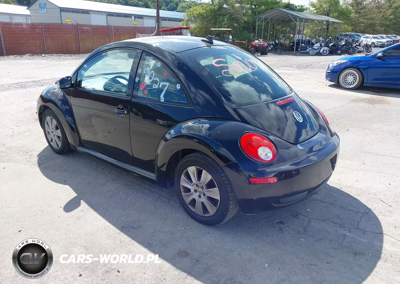 2010 Volkswagen New Beetle 2.5L VIN:3VWRW3AGXAM012915 - 3
