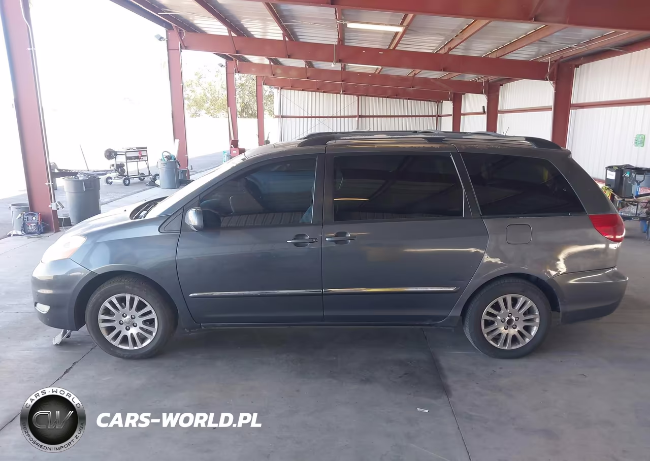 2008 Toyota Sienna Limited VIN:5TDZK22C18S134111 - 14