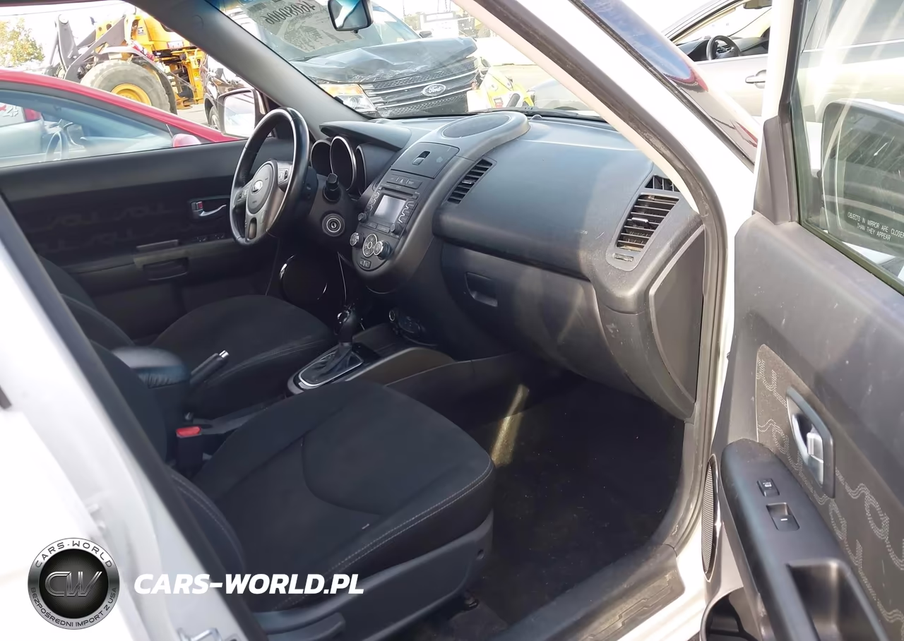 2013 Kia Soul + VIN:KNDJT2A67D7757064 - 5