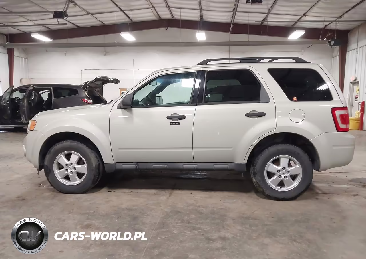 2009 Ford Escape Xlt VIN:1FMCU93G59KA60013 - 14