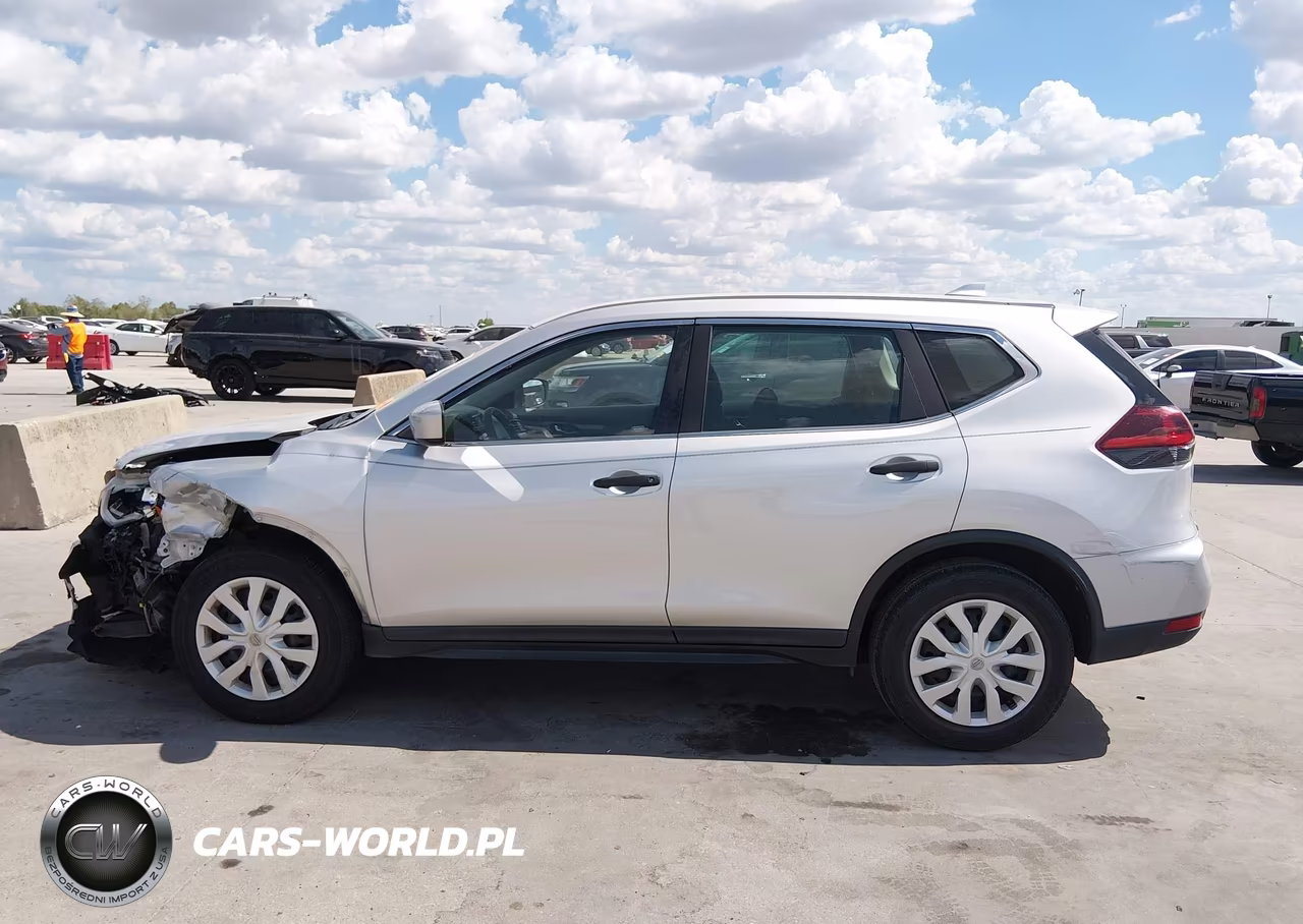 2018 Nissan Rogue S VIN:5N1AT2MT2JC830440 - 14