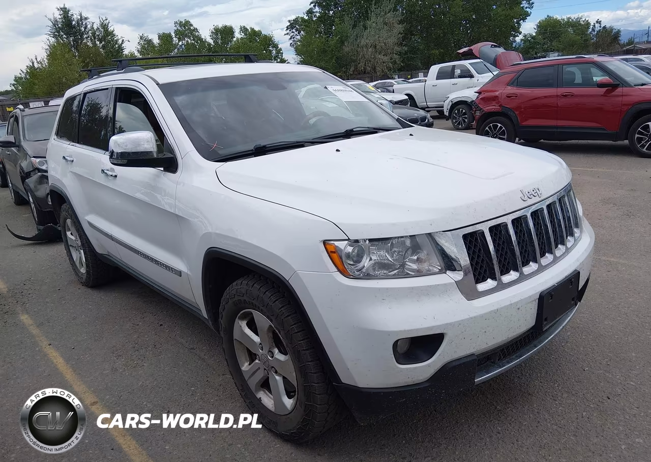 2013 Jeep Grand Cherokee Overland – zdjęcie 1 z 16