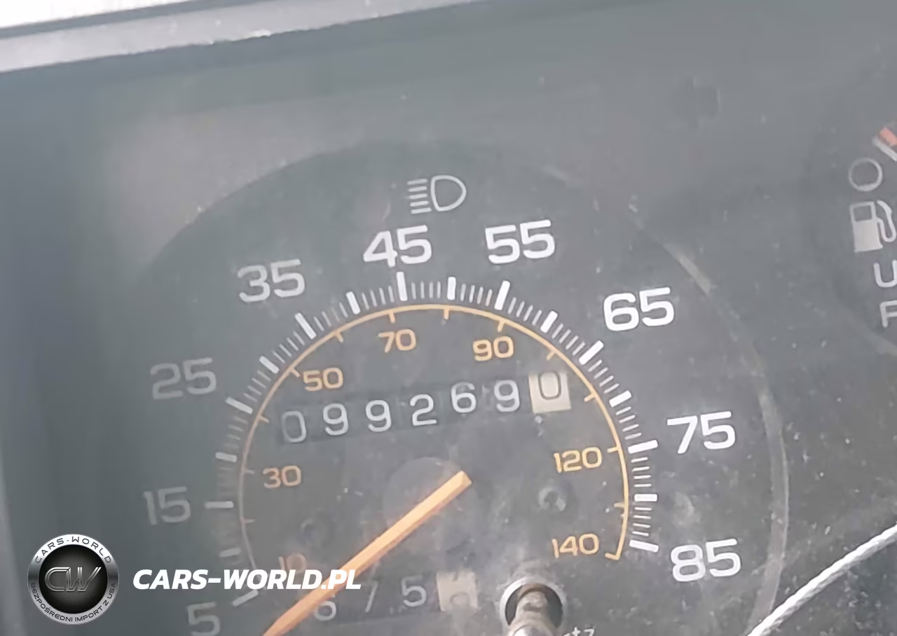 1992 Chevrolet G20 VIN:2GCEG25Z9N4119213 - 15