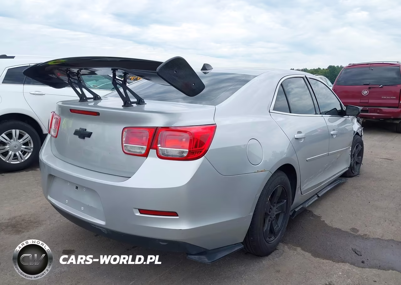 2014 Chevrolet Malibu 1Ls VIN:1G11B5SL1EF165555 - 4