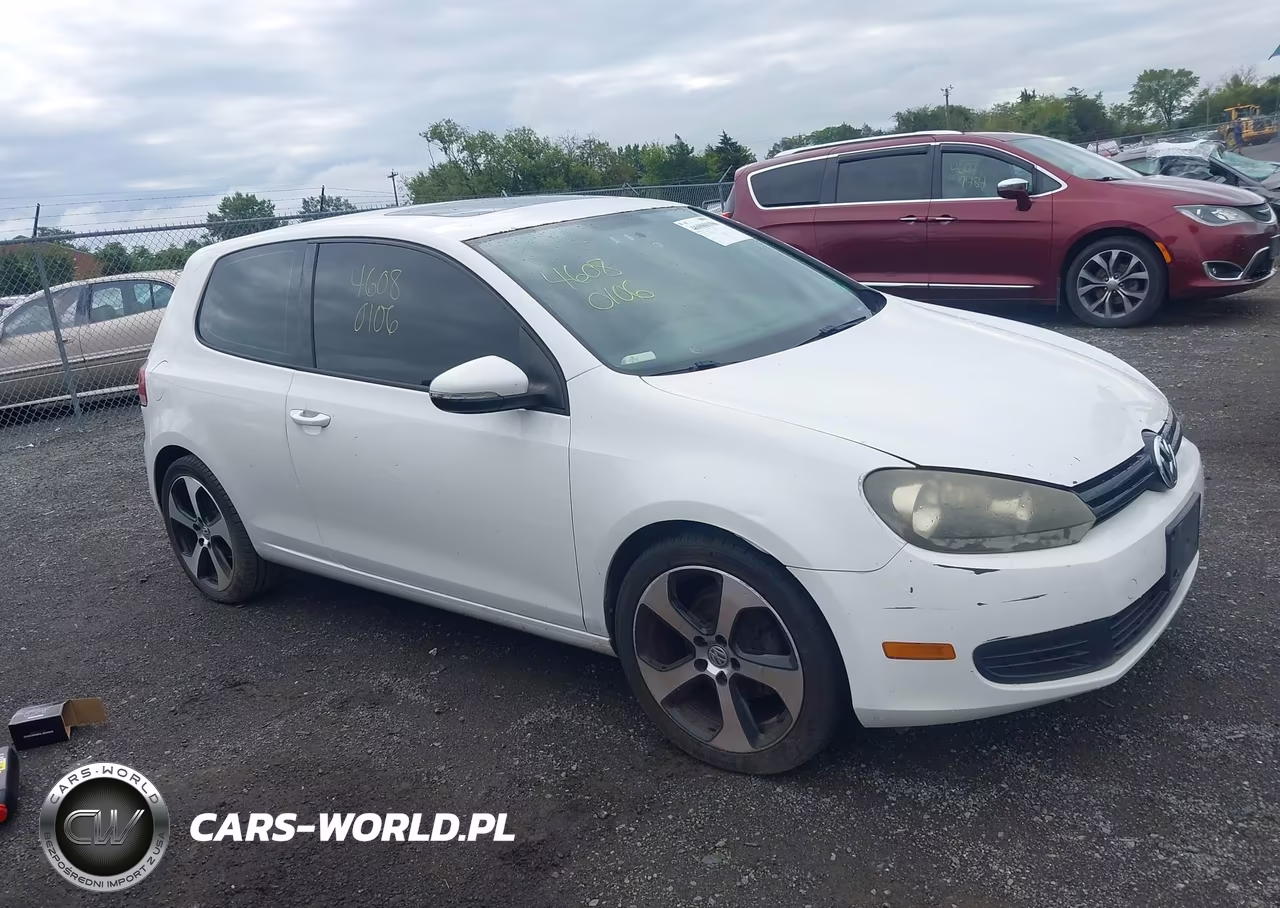 2010 Volkswagen Golf 2-Door