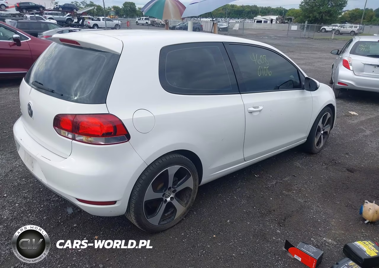 2010 Volkswagen Golf 2-Door VIN:WVWBA7AJ5AW283290 - 4