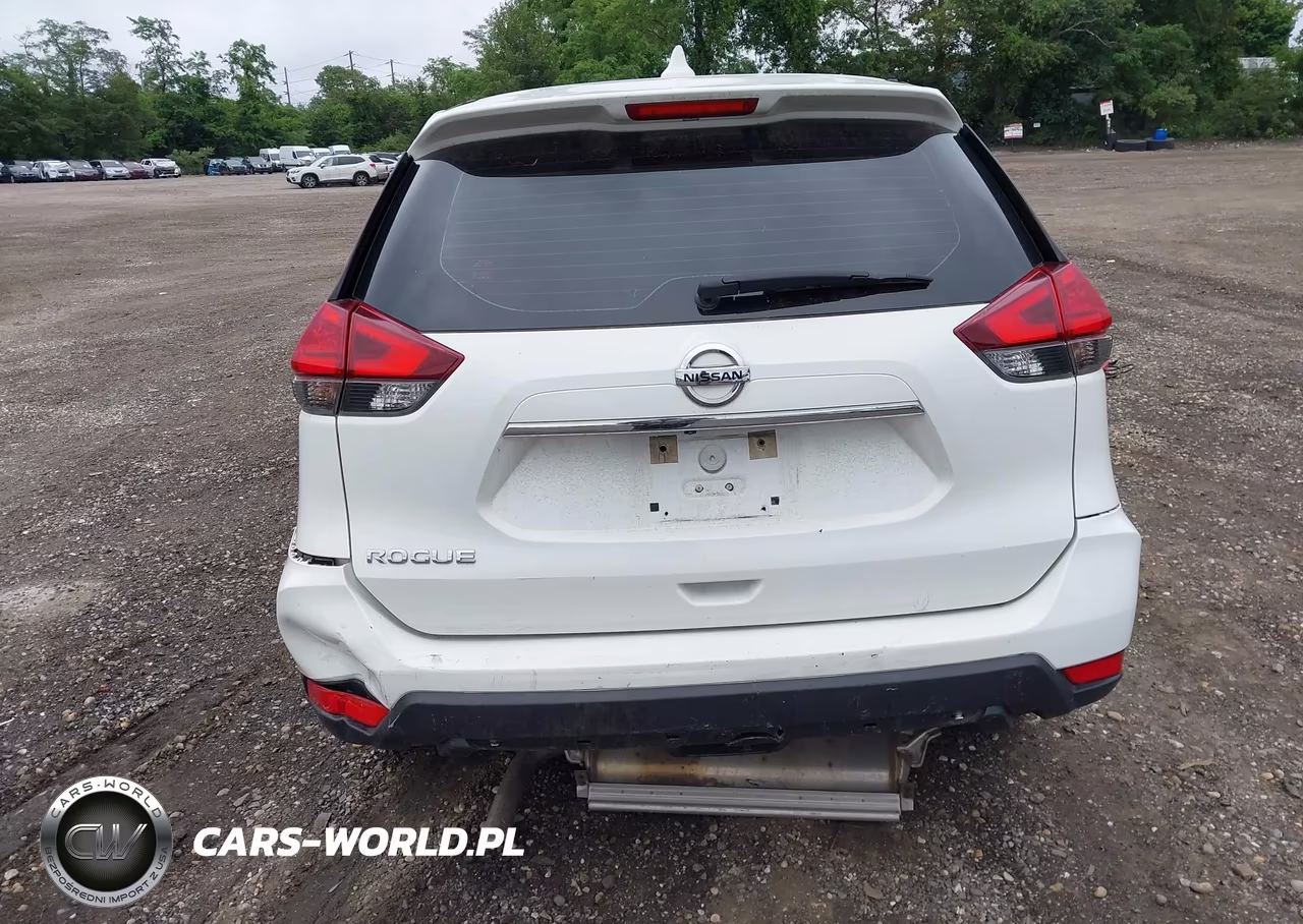 2017 Nissan Rogue S VIN:JN8AT2MV2HW008420 - 16