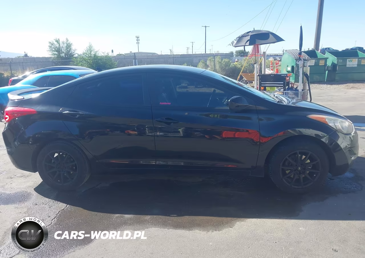 2012 Hyundai Elantra Gls VIN:5NPDH4AE7CH068606 - 13