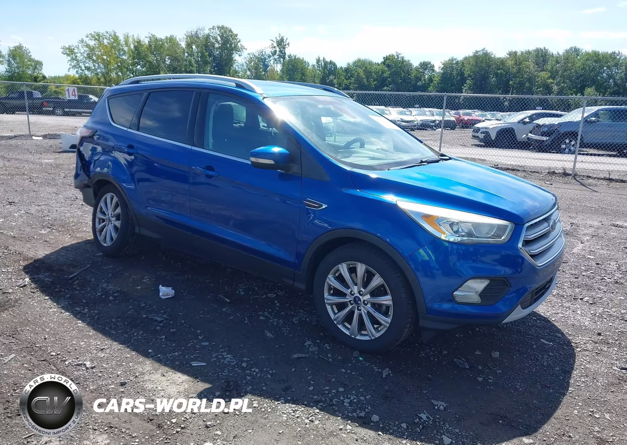 2017 Ford Escape Titanium – zdjęcie 1 z 16