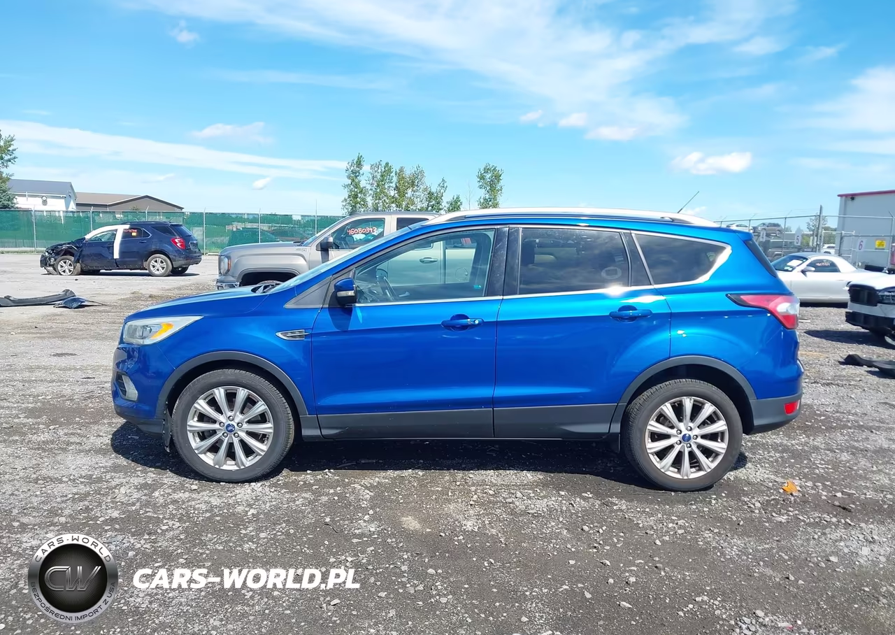 2017 Ford Escape Titanium VIN:1FMCU9JD1HUC75190 - 14