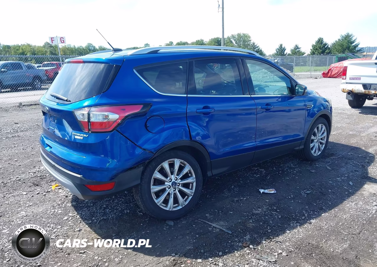 2017 Ford Escape Titanium VIN:1FMCU9JD1HUC75190 - 4