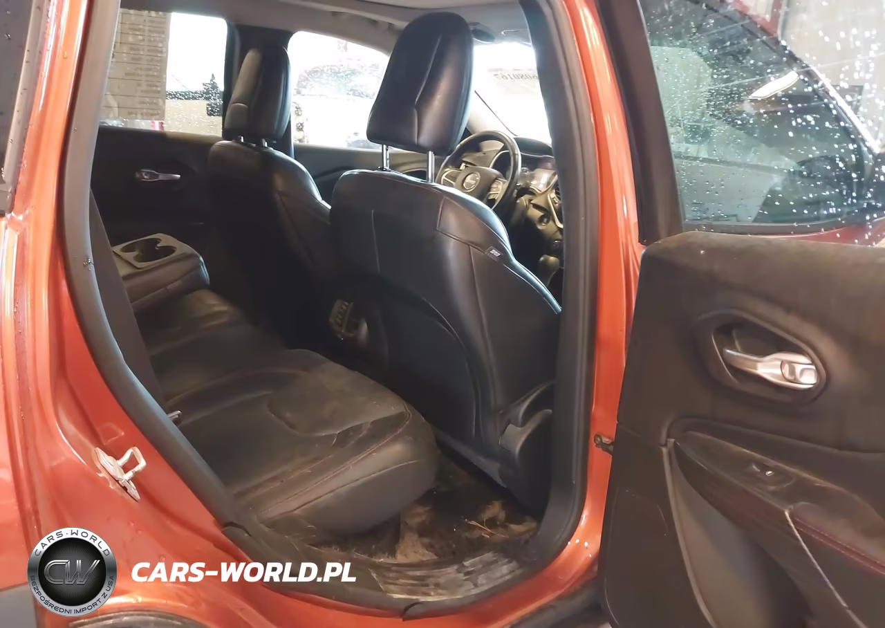 2016 Jeep Cherokee Trailhawk VIN:1C4PJMBS5GW141946 - 8