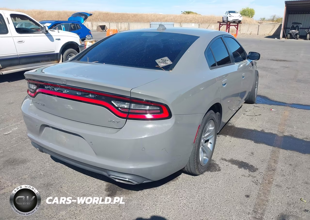 2018 Dodge Charger Sxt Plus Rwd VIN:2C3CDXHG6JH125436 - 4