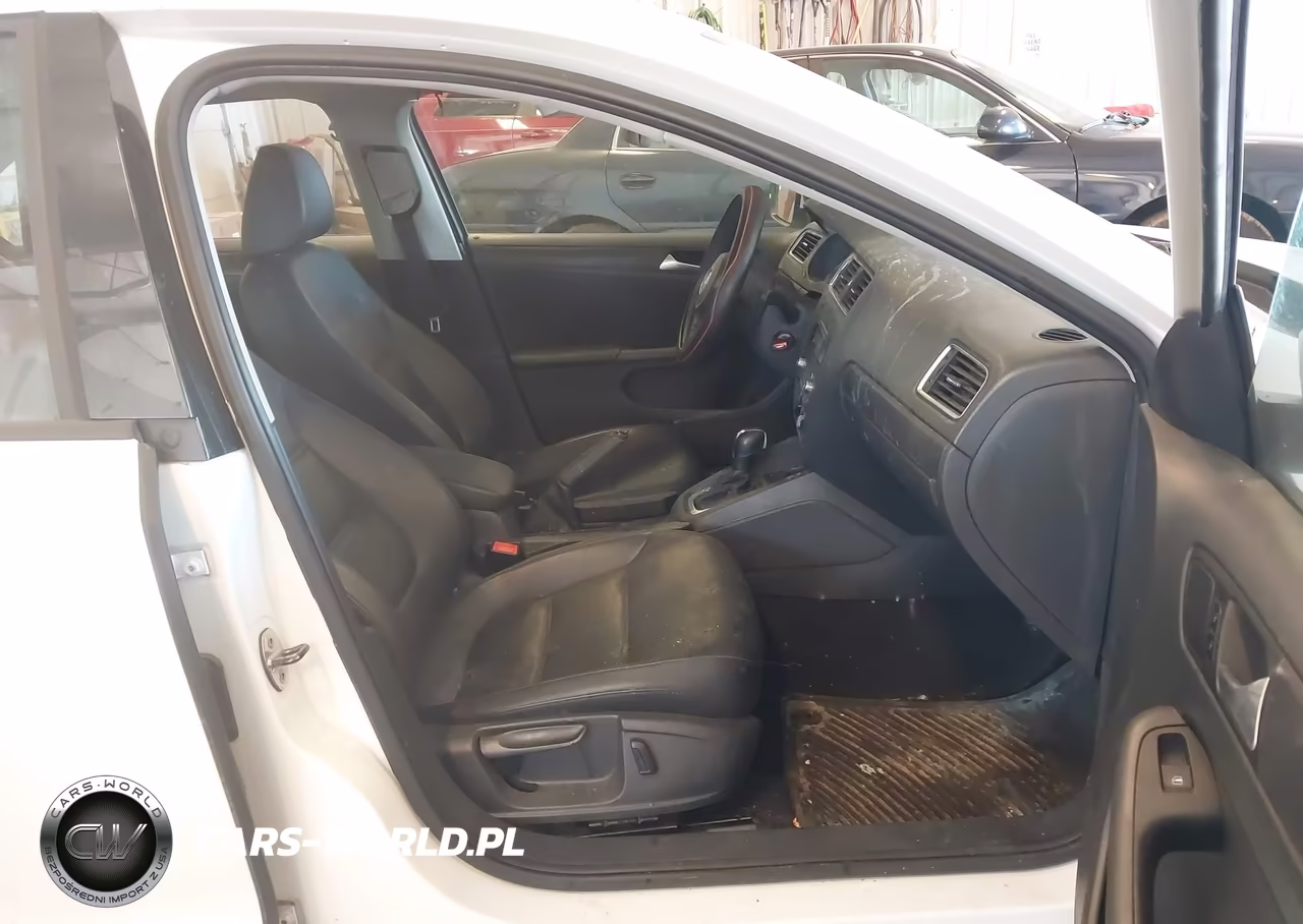 2014 Volkswagen Jetta 1.8T Se VIN:3VWD17AJ2EM263624 - 5