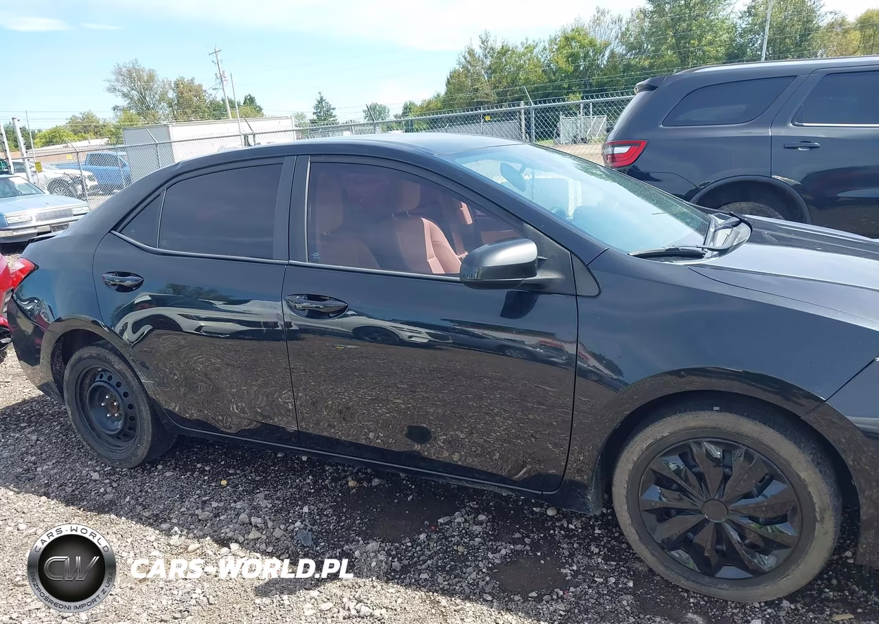 2017 Toyota Corolla Le VIN:2T1BURHE2HC839098 - 13
