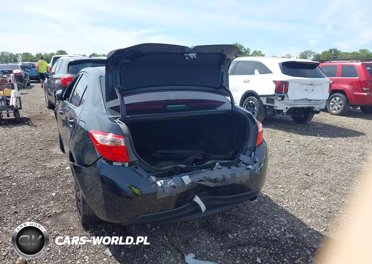 2017 Toyota Corolla Le VIN:2T1BURHE2HC839098 - 16