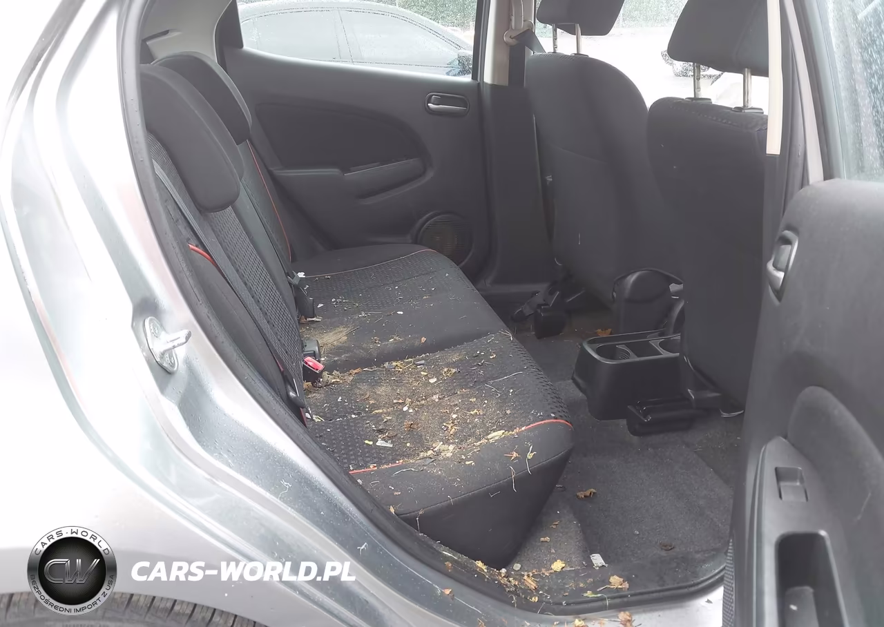 2011 Mazda Mazda2 Touring VIN:JM1DE1HZ1B0115009 - 8