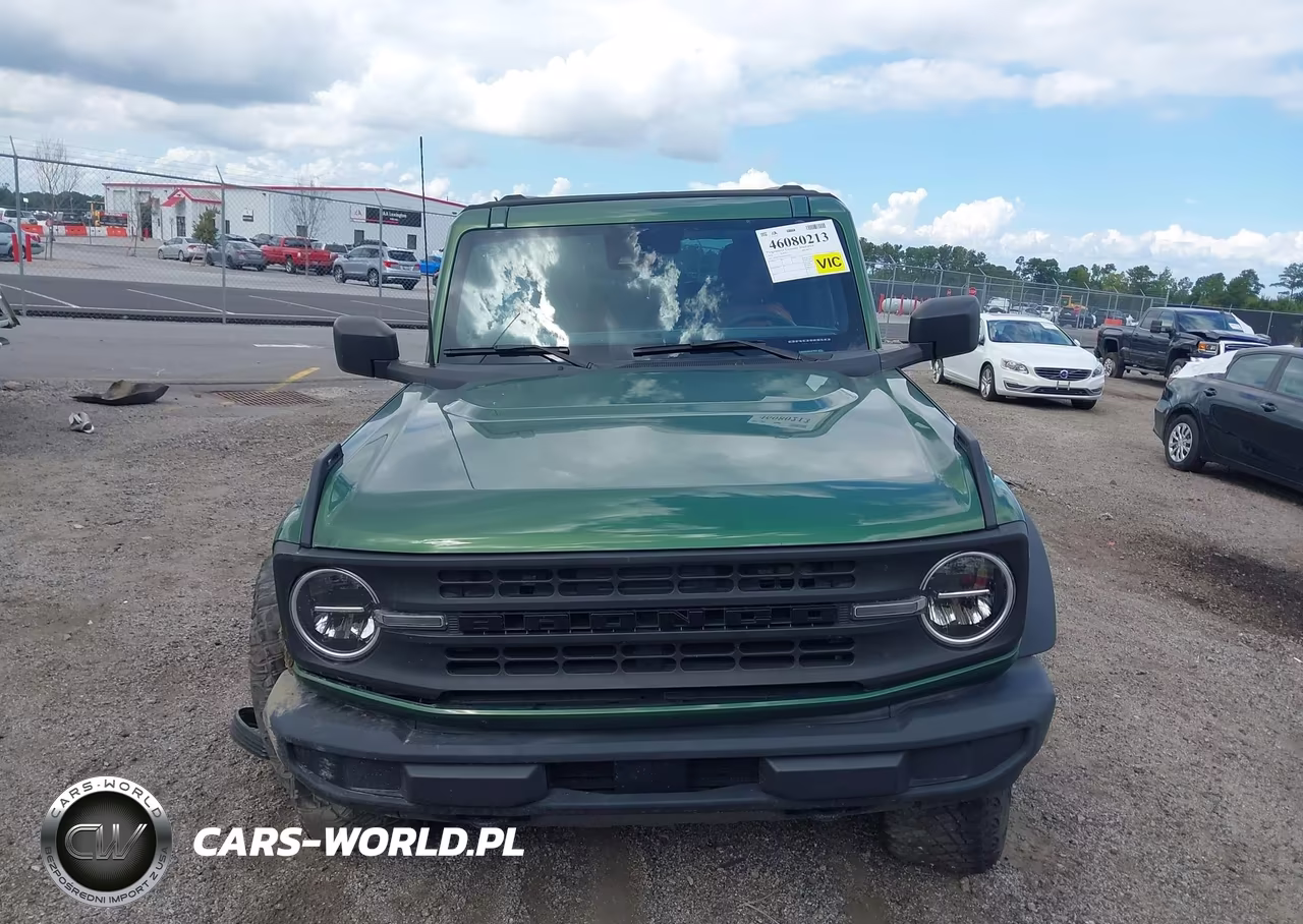2022 Ford Bronco VIN:1FMDE5CH0NLB77070 - 12