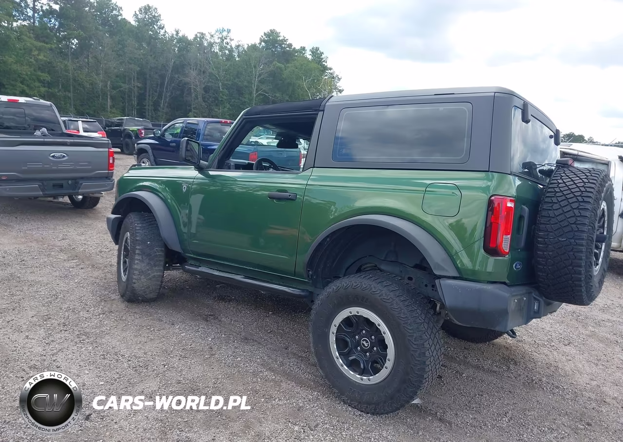 2022 Ford Bronco VIN:1FMDE5CH0NLB77070 - 3