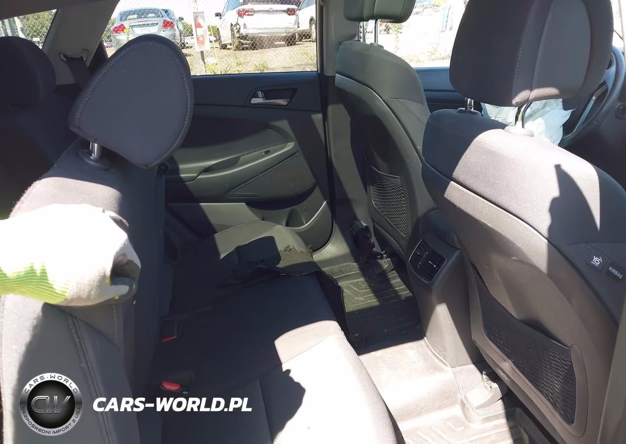 2017 Hyundai Tucson Night VIN:KM8J3CA23HU553688 - 8