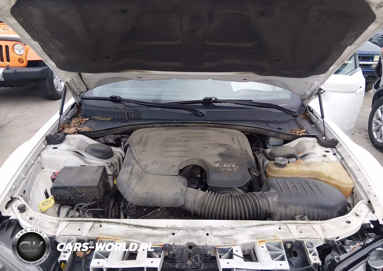 2012 Chrysler 300 S V6 VIN:2C3CCABGXCH283919 - 10