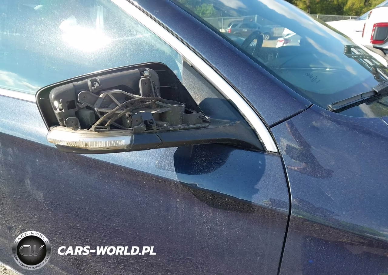 2018 Chevrolet Impala 1Lt VIN:1G1105S3XJU104779 - 12