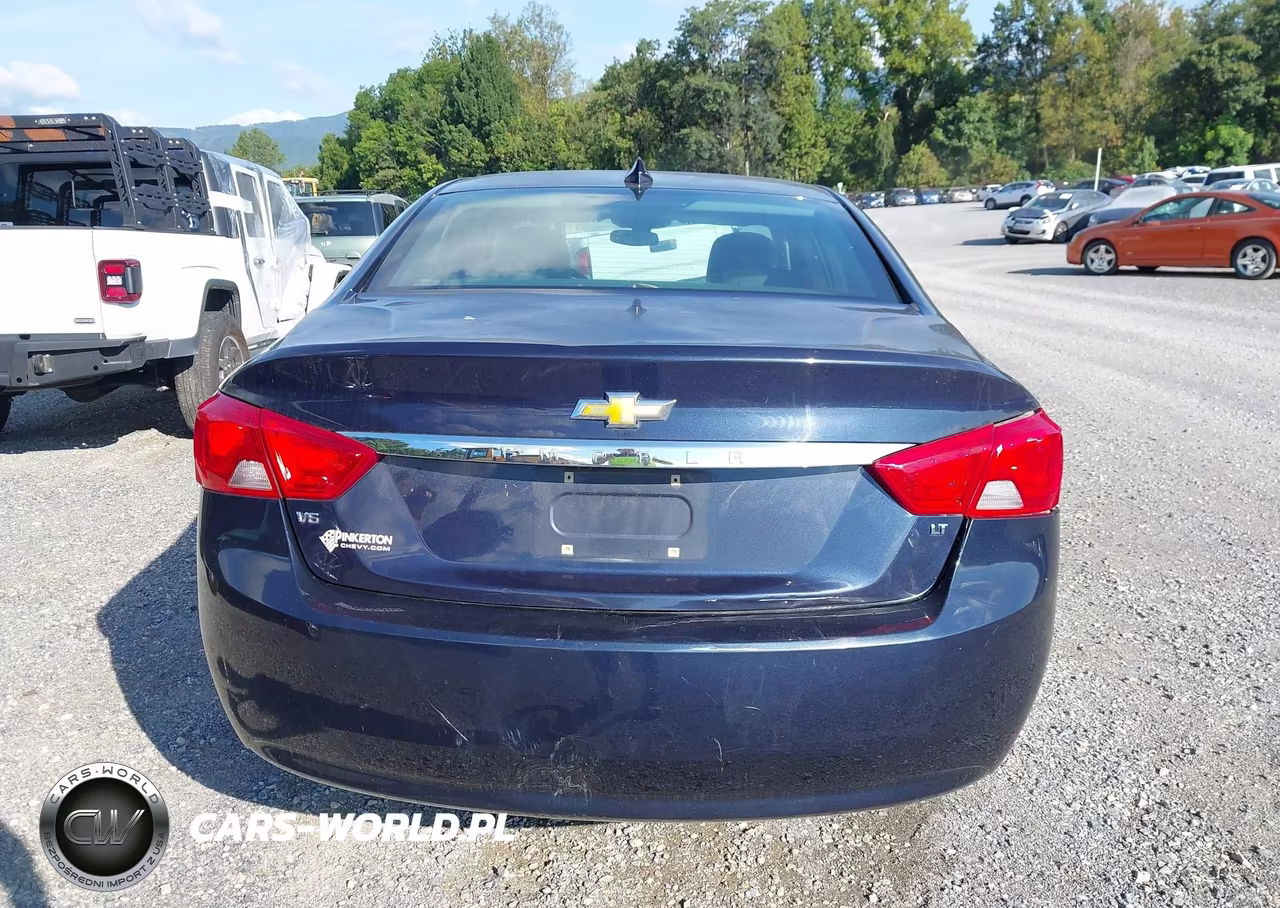 2018 Chevrolet Impala 1Lt VIN:1G1105S3XJU104779 - 17