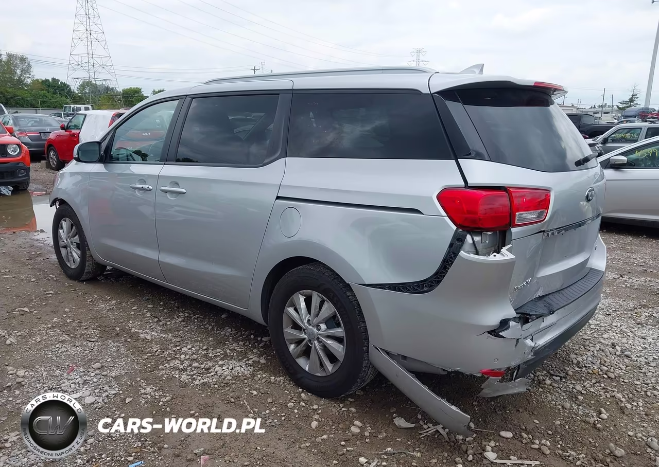 2018 Kia Sedona Lx VIN:KNDMB5C13J6379605 - 3