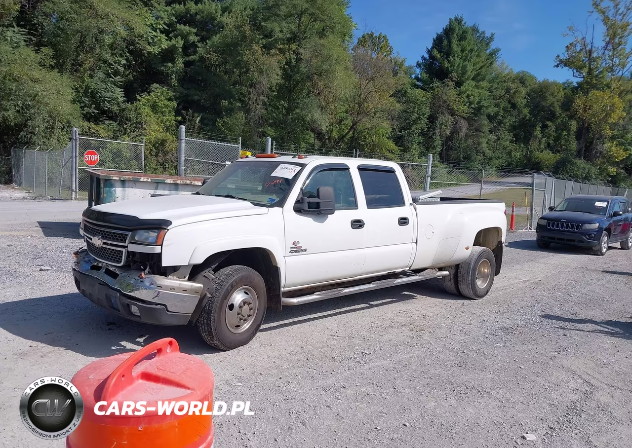 2005 Chevrolet Silverado 3500 Lt VIN:1GCJK33215F914257 - 2