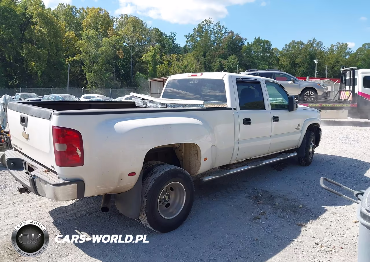 2005 Chevrolet Silverado 3500 Lt VIN:1GCJK33215F914257 - 4
