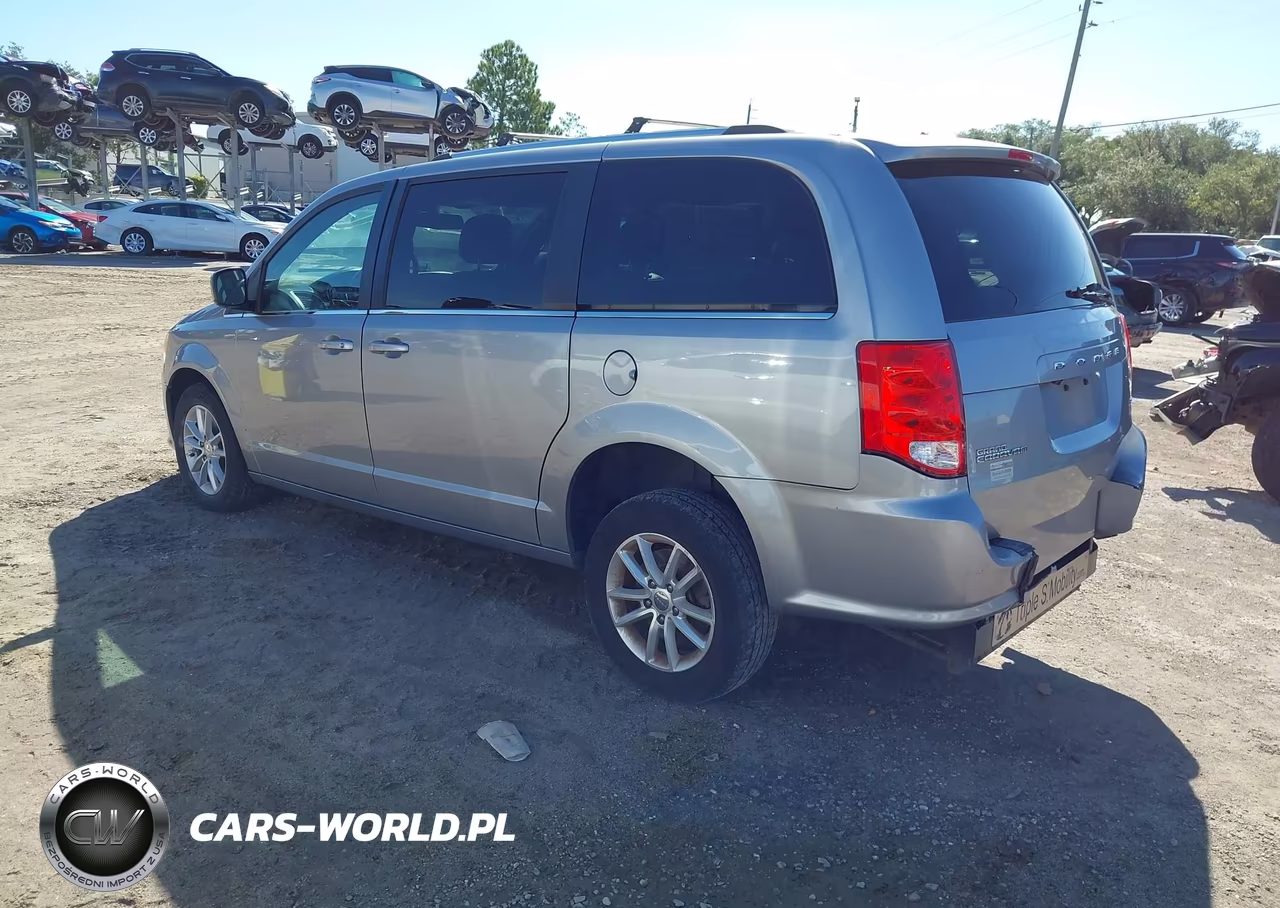 2019 Dodge Grand Caravan Sxt VIN:2C4RDGCG1KR689102 - 3