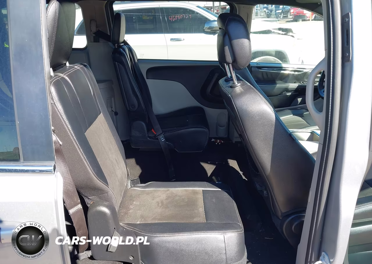 2019 Dodge Grand Caravan Sxt VIN:2C4RDGCG1KR689102 - 8