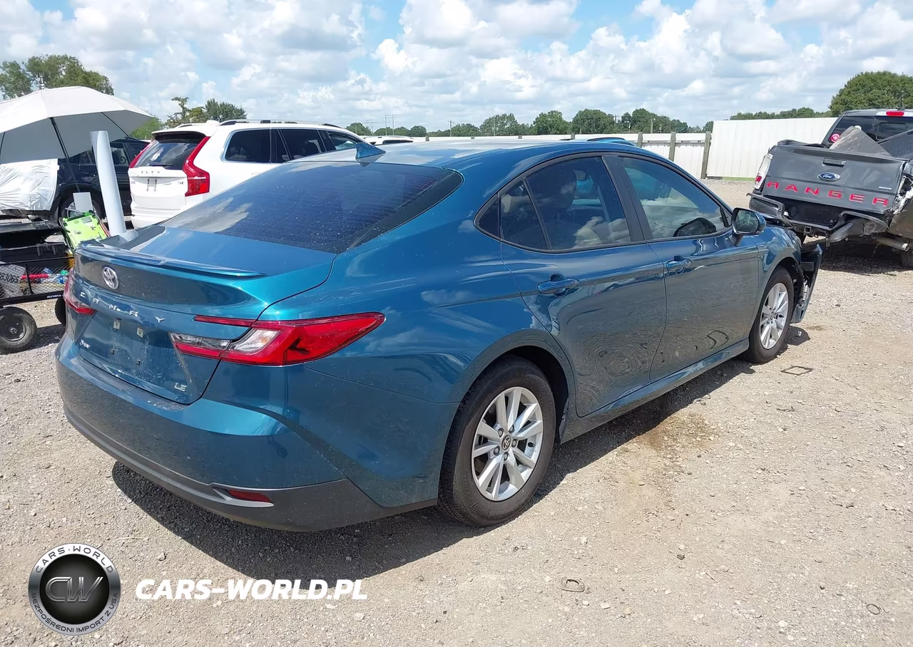 2025 Toyota Camry Le VIN:4T1DAACK9SU591437 - 4