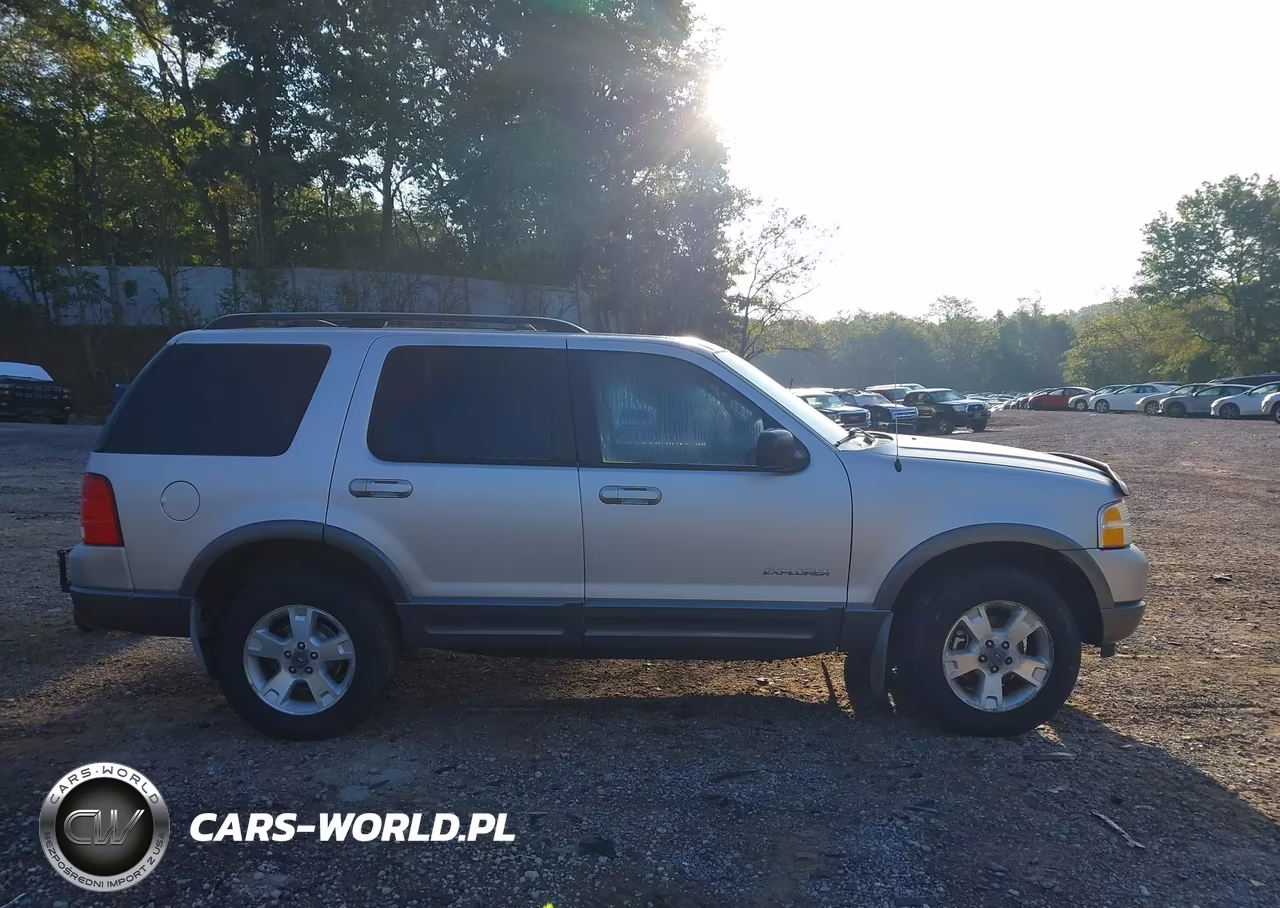 2002 Ford Explorer VIN:1FMCU73K52UD48577 - 13